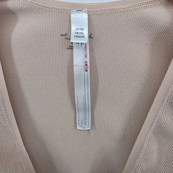 Out From Under Tan Ribbed Bodysuit – Size M/L – Free People Deep V-Neck - Picture 2 of 8